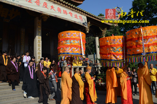 南普陀寺癸巳年水陆空普度大斋胜会圆满隆重举行送圣仪式(图37)