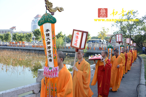 南普陀寺癸巳年水陆空普度大斋胜会圆满隆重举行送圣仪式(图46)