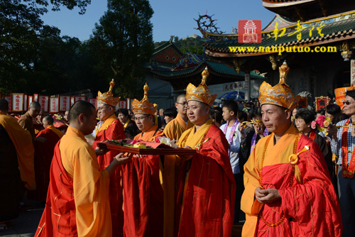 南普陀寺癸巳年水陆空普度大斋胜会圆满隆重举行送圣仪式(图56)