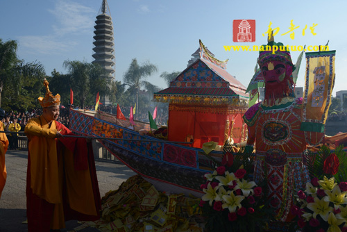 南普陀寺癸巳年水陆空普度大斋胜会圆满隆重举行送圣仪式(图64)