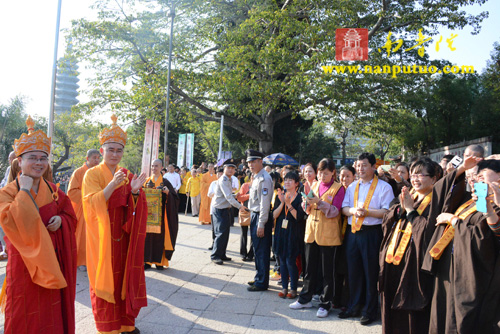 南普陀寺癸巳年水陆空普度大斋胜会圆满隆重举行送圣仪式(图66)